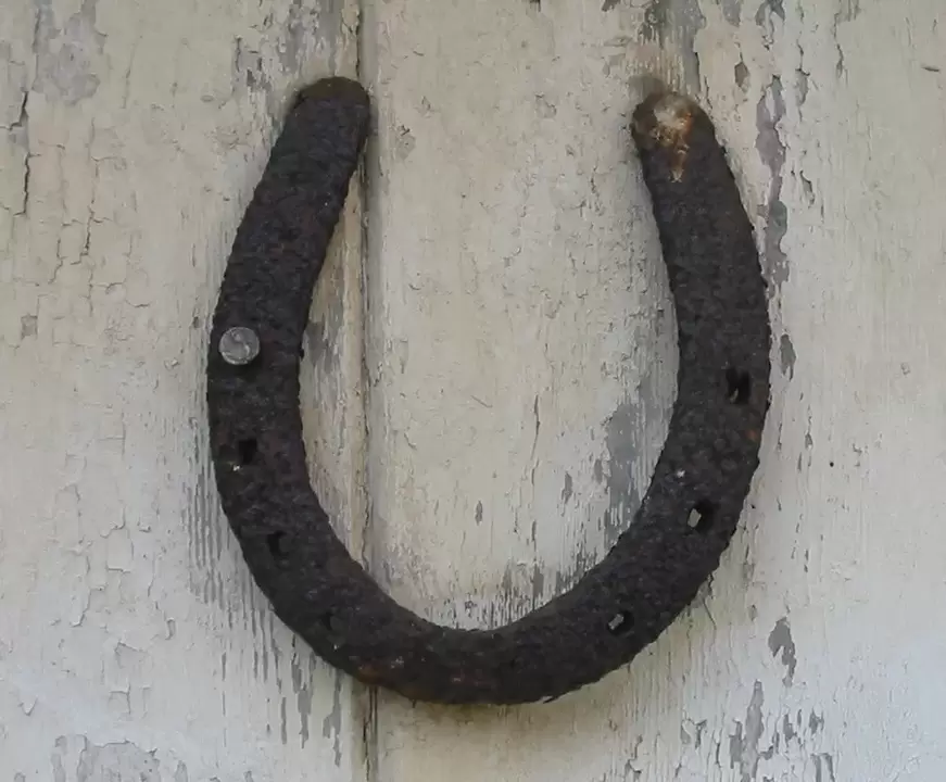 amulet for good luck-horseshoe